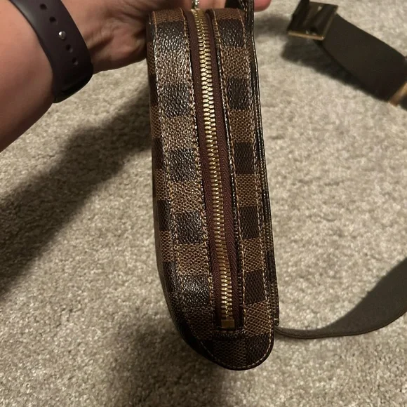 Authentic Louis Vuitton Geronimos - Picture 5 of 10